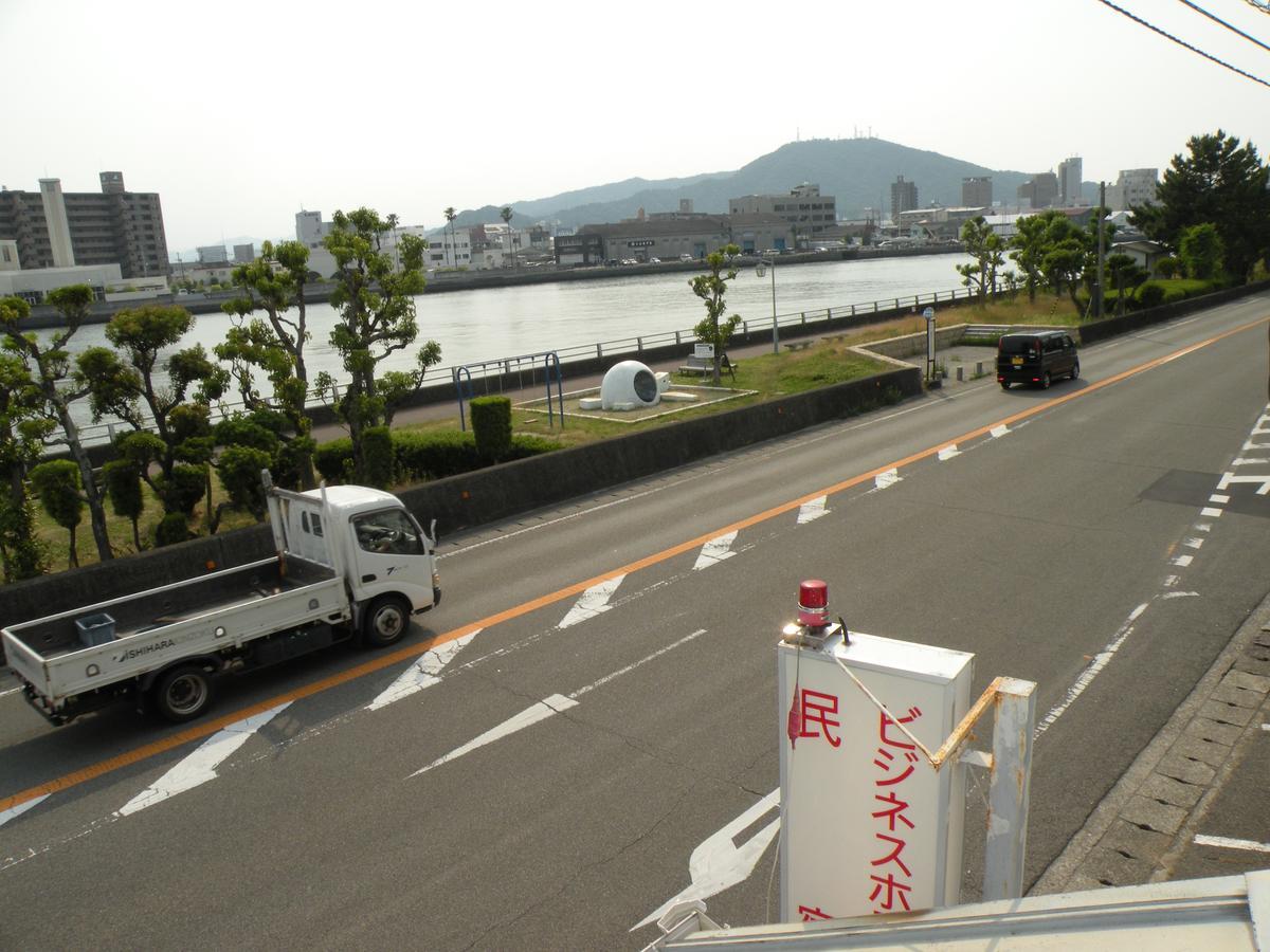 Business Hotel Minshuku Minato Tokushima Eksteriør bilde