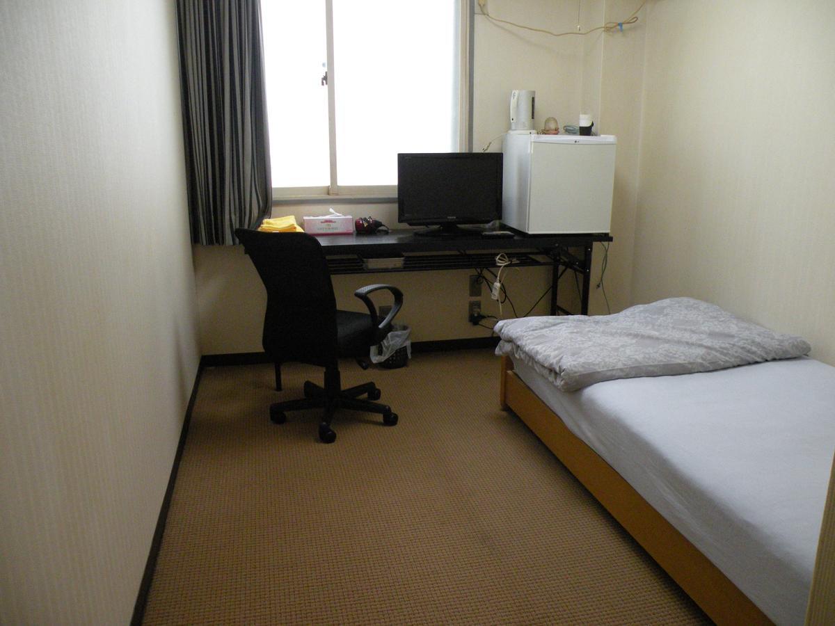 Business Hotel Minshuku Minato Tokushima Eksteriør bilde