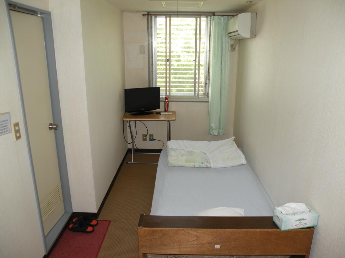 Business Hotel Minshuku Minato Tokushima Eksteriør bilde