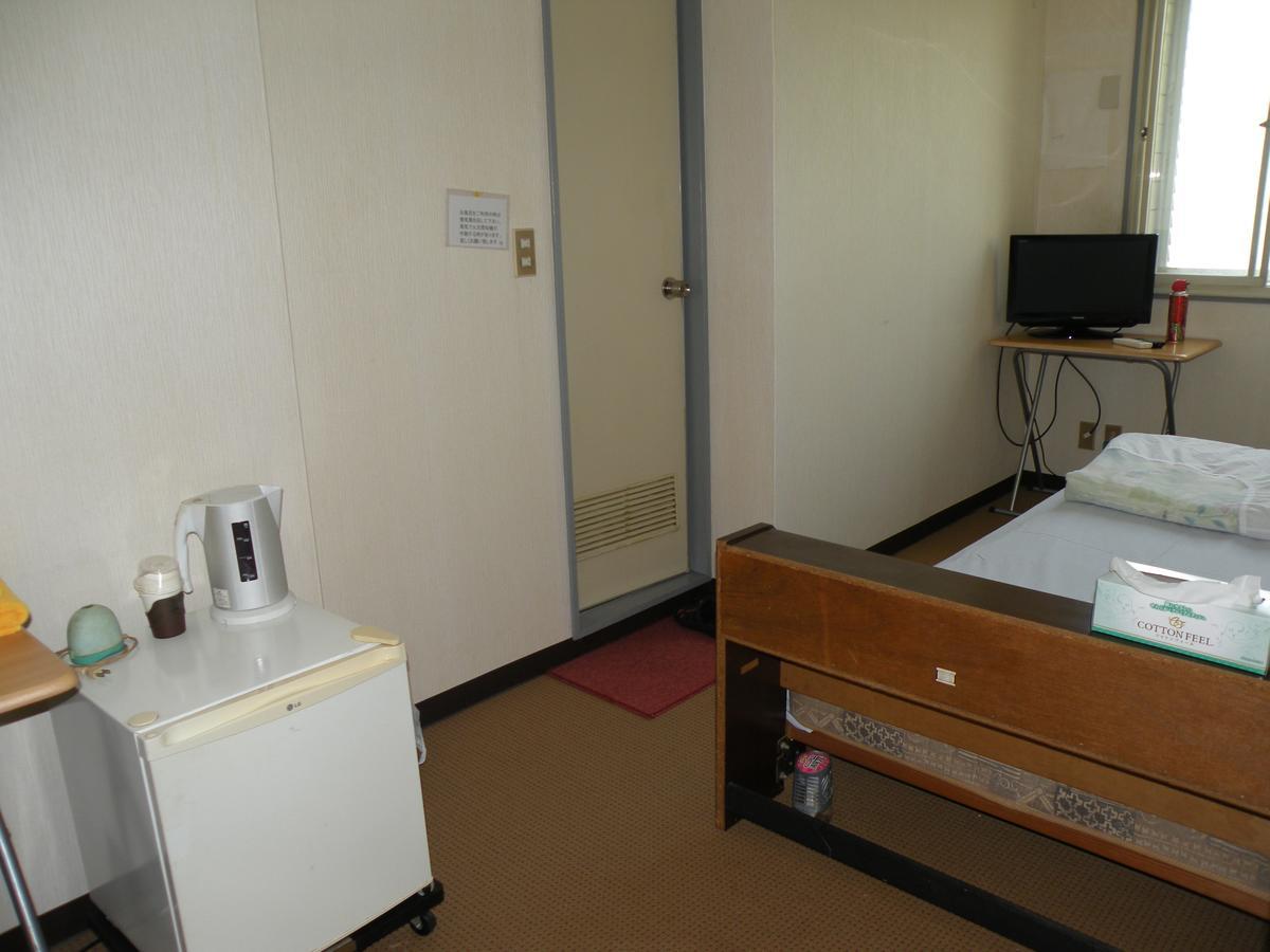 Business Hotel Minshuku Minato Tokushima Eksteriør bilde