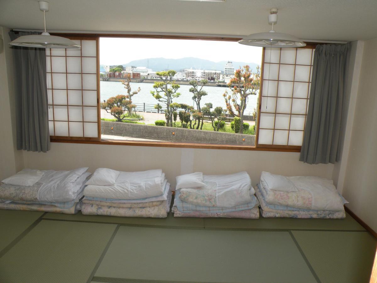 Business Hotel Minshuku Minato Tokushima Eksteriør bilde